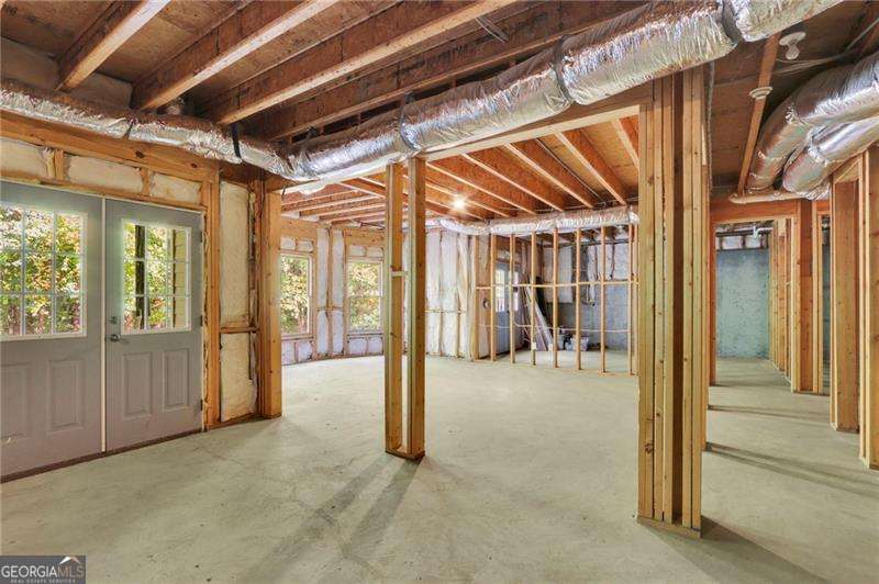345 Oakwind Point Property Photo 36