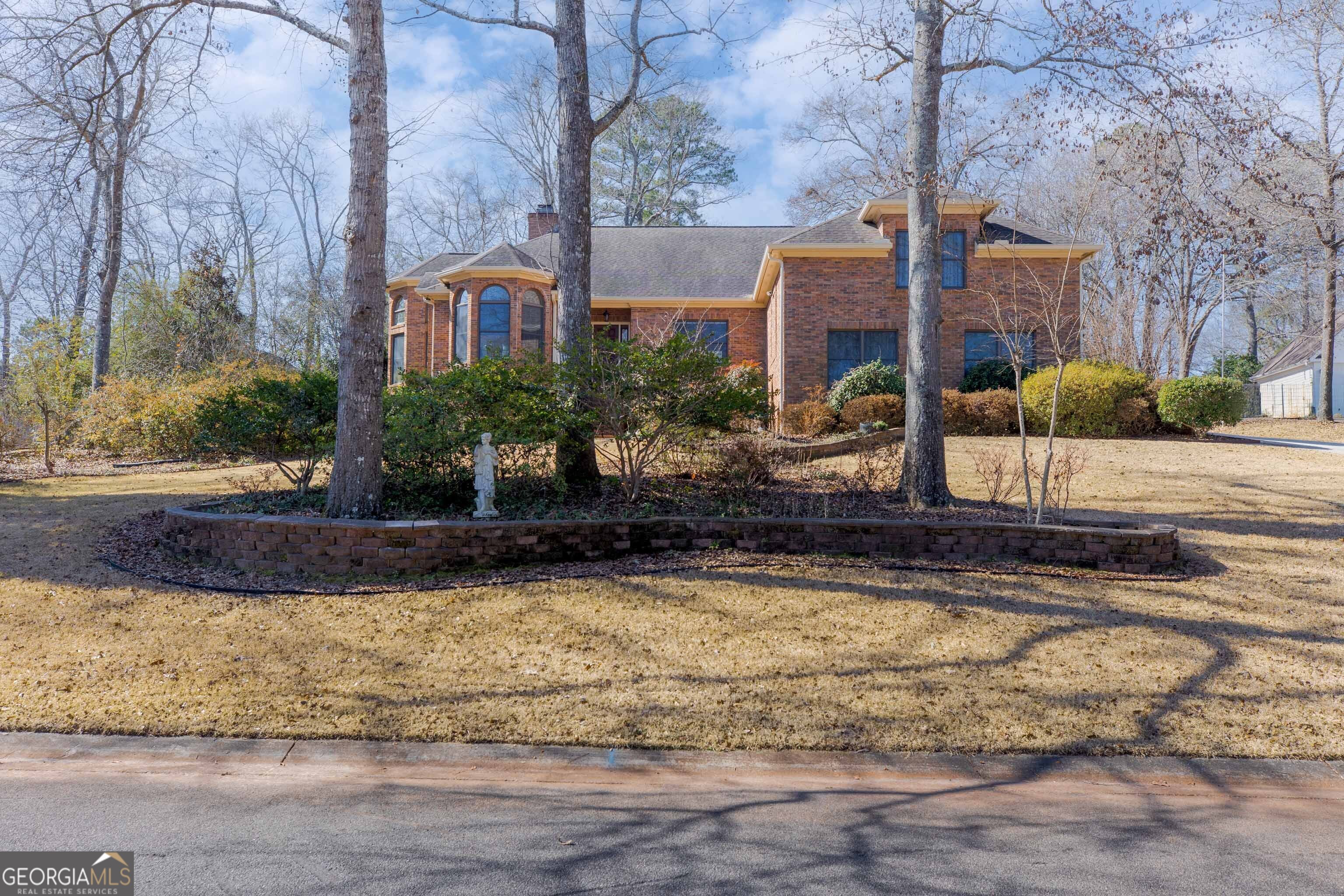 223 Fieldfare Drive Property Photo 1