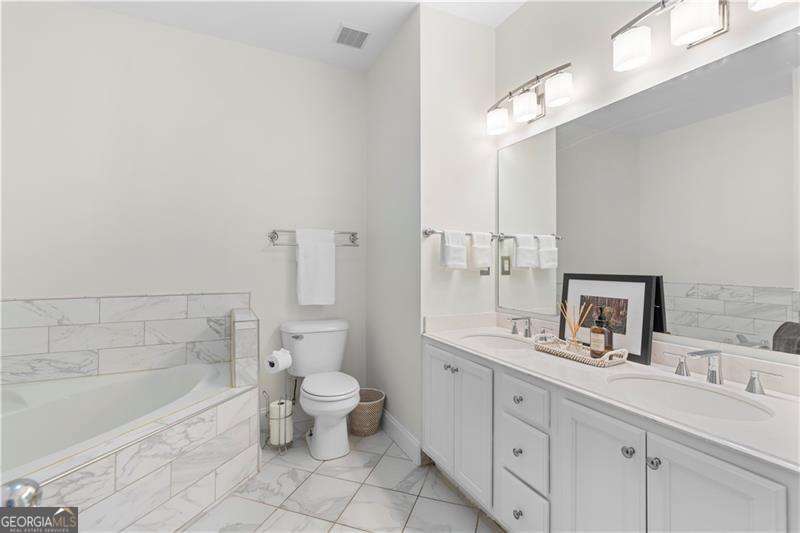 375 Highland Avenue Ne # 908 Property Photo 15