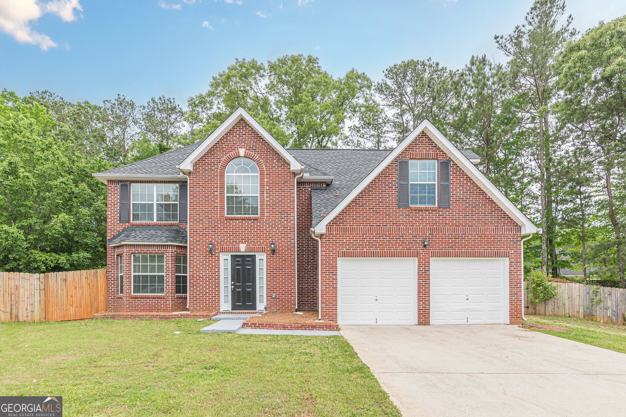 105 Kentwood Springs Drive Property Photo