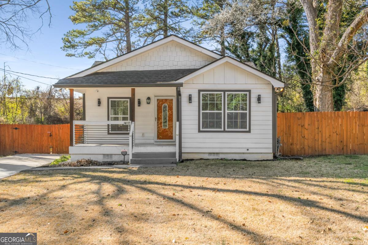 1905 Glenhaven Circle Property Photo 1