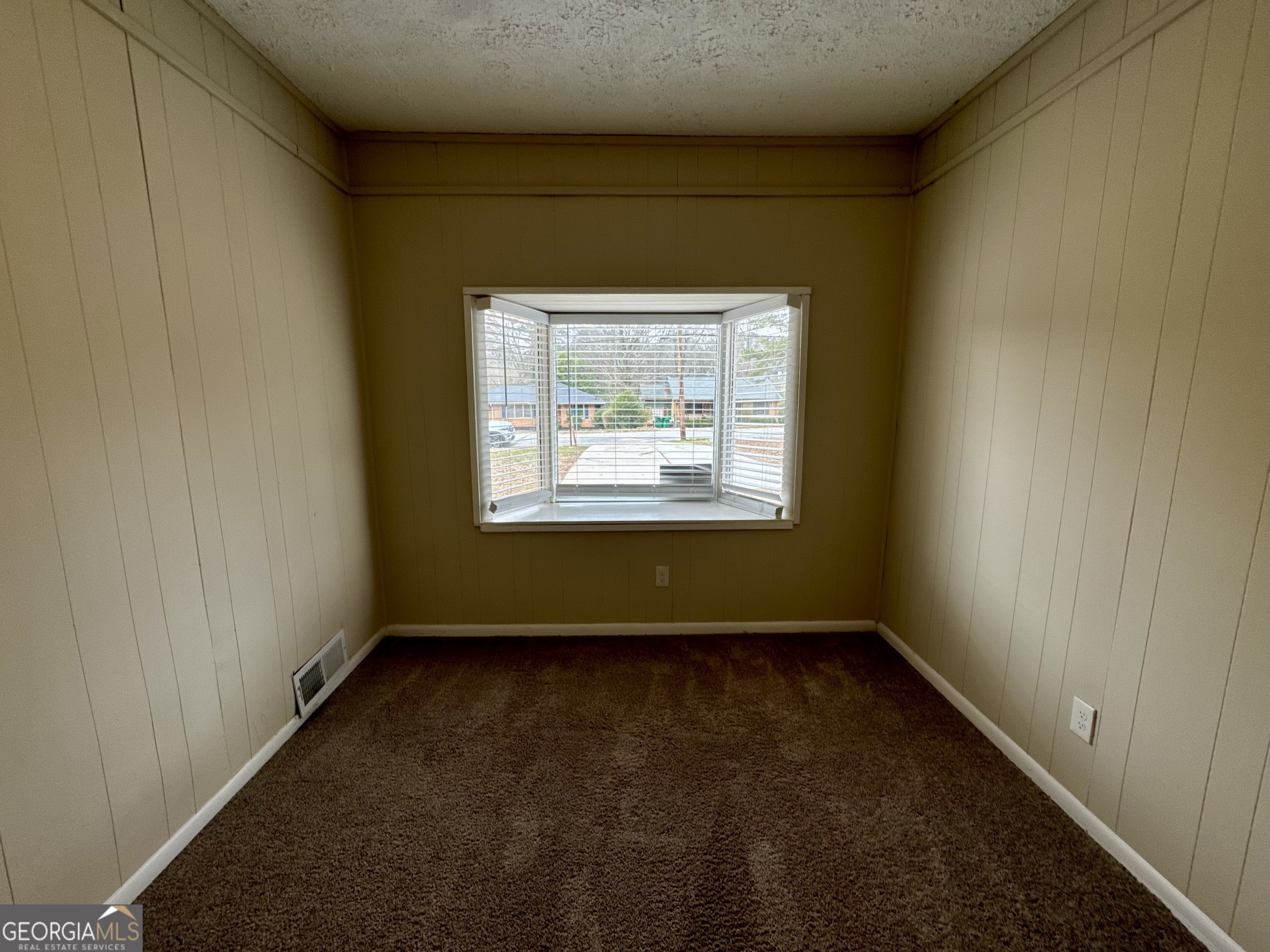 1908 S Columbia Place Property Photo 12