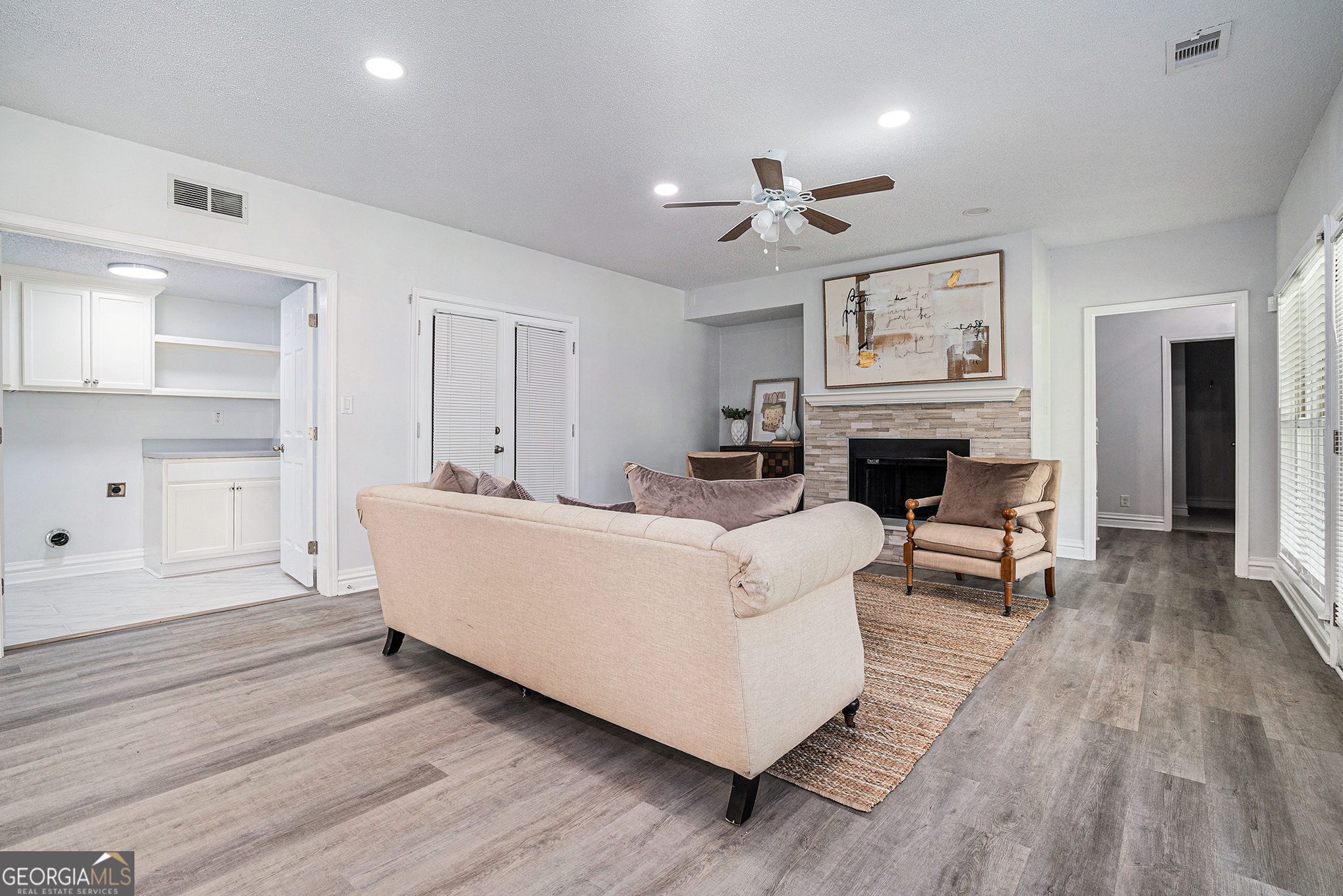 5690 Rutland Trace Property Photo 6