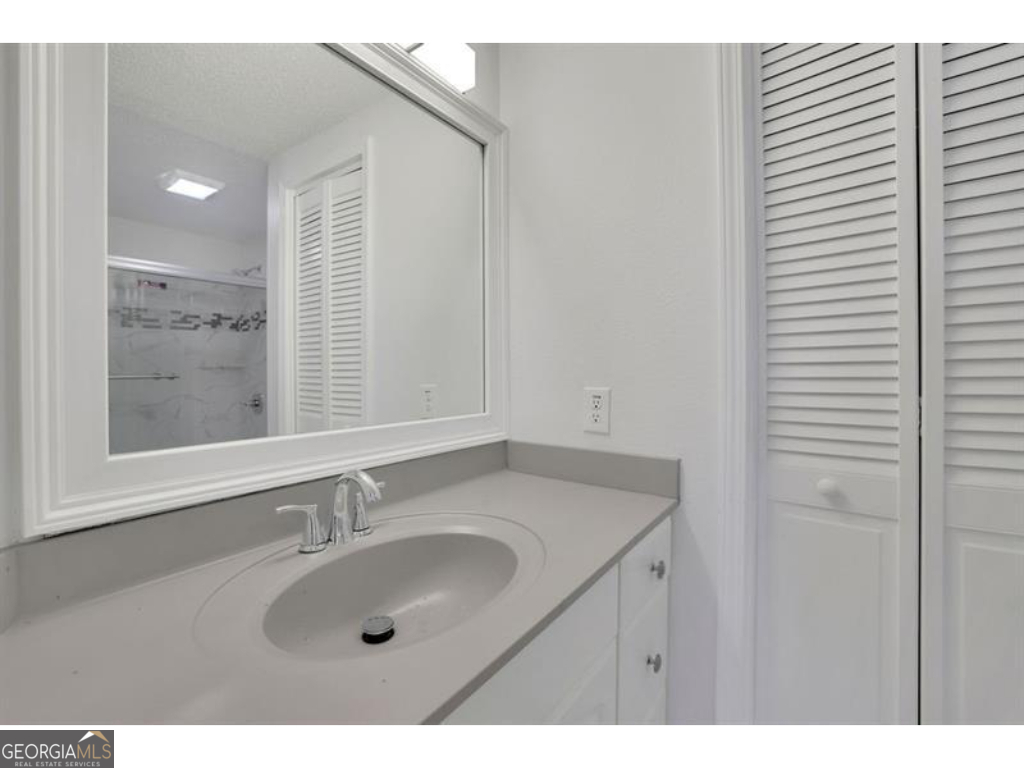 5690 Rutland Trace Property Photo 54