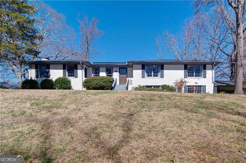 1891 Donald Drive Property Photo