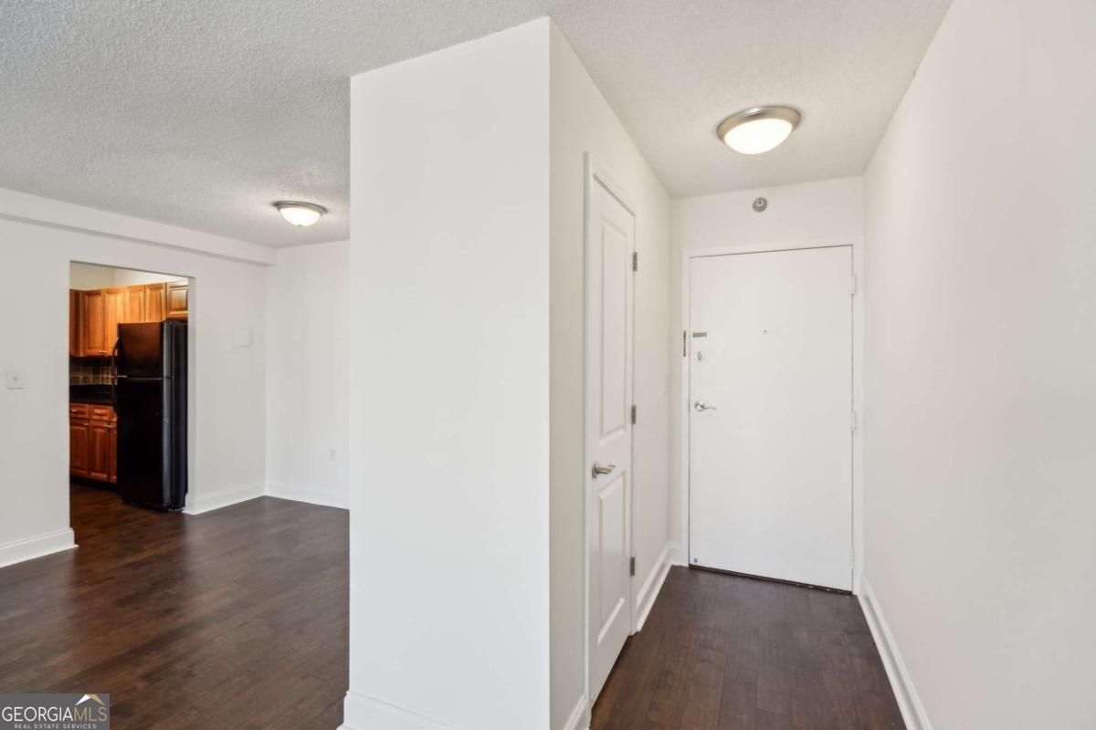2479 Peachtree Road Ne # 1703 Property Photo 4