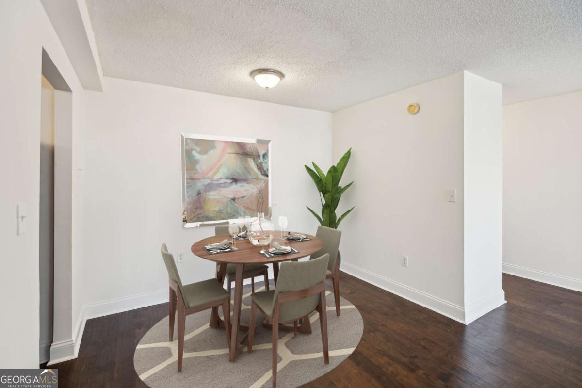 2479 Peachtree Road Ne # 1703 Property Photo 9