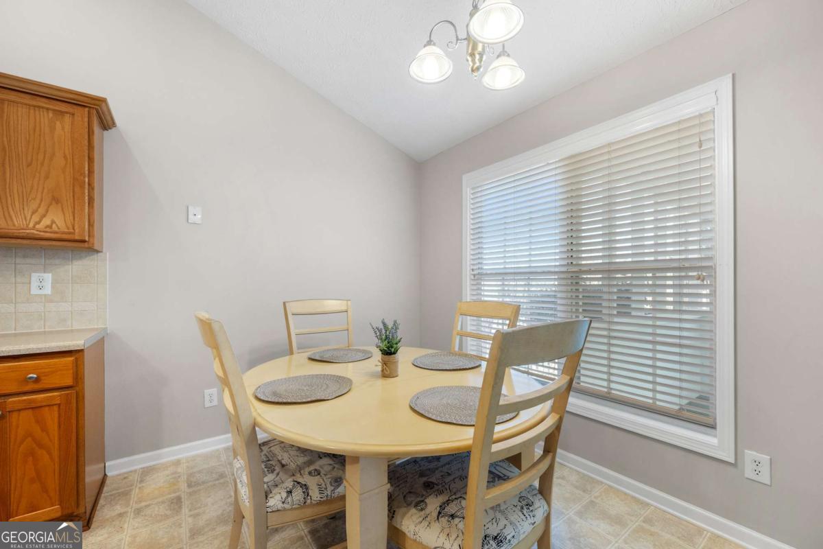 1461 Beckley Pointe Property Photo 9