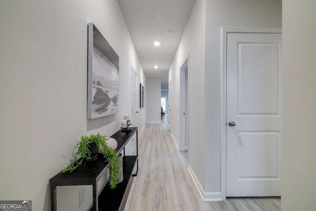 8 Jovita Drive Property Photo 4