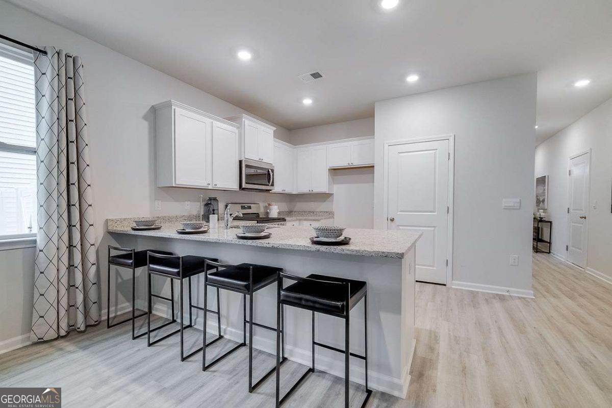 8 Jovita Drive Property Photo 10