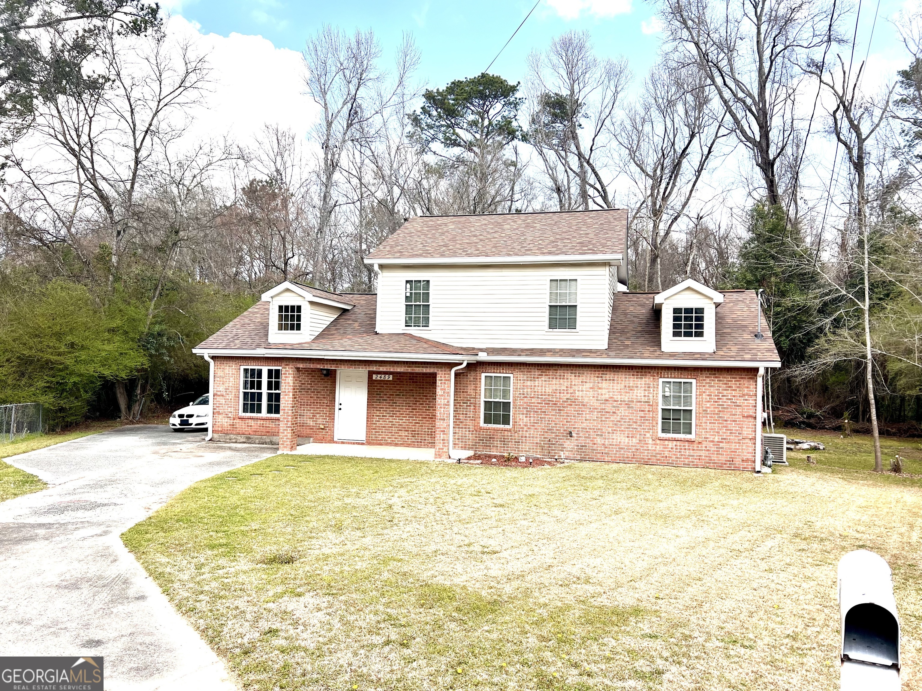 2489 Charlene Court Property Photo 1