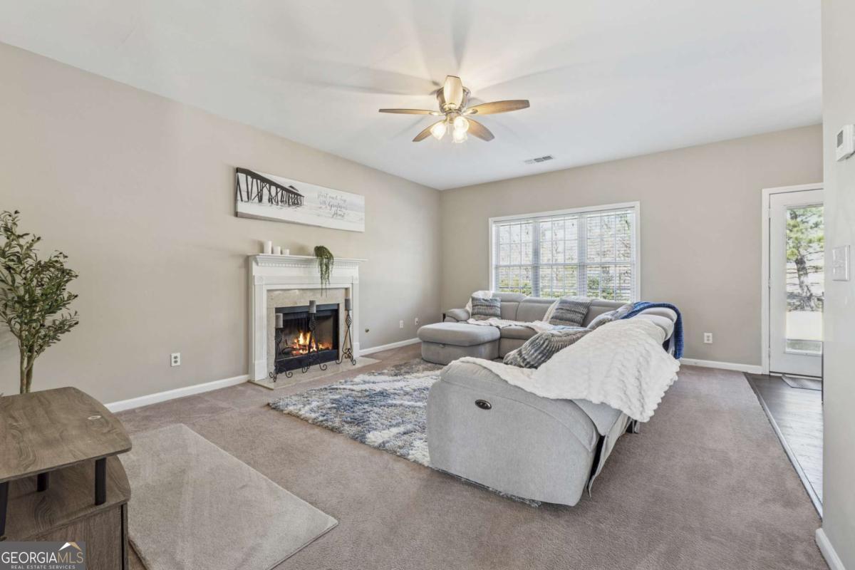 2311 Fall Creek Landing Property Photo 6