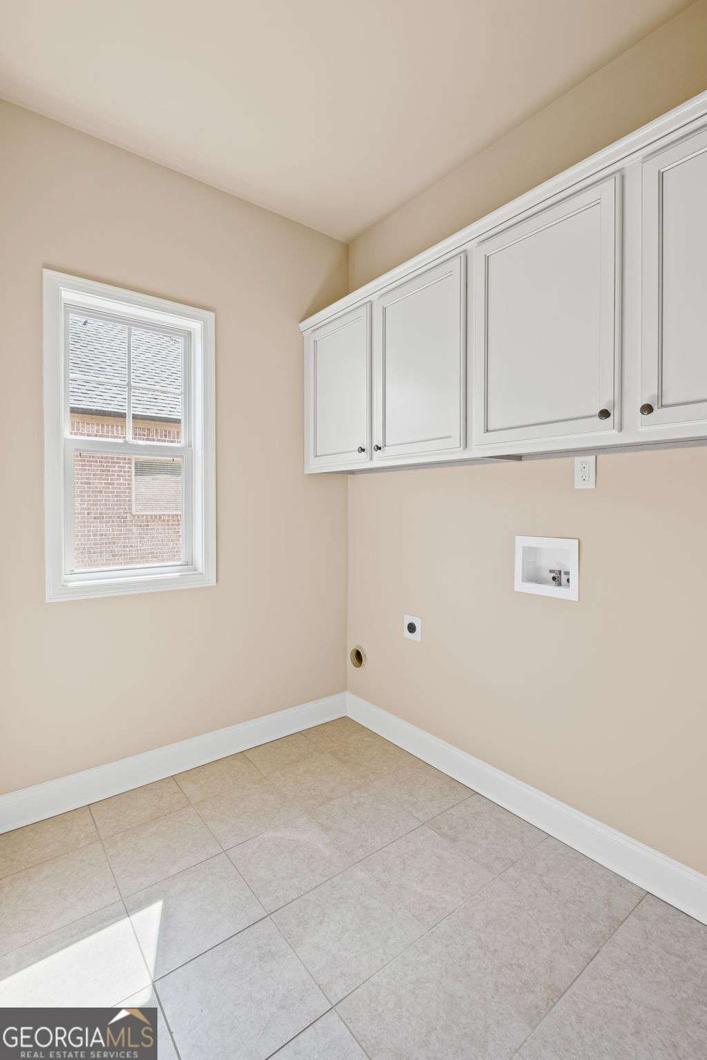 4930 Cecilia Square Property Photo 30
