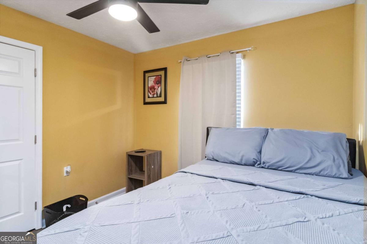 660 Simmons Street Nw Property Photo 16