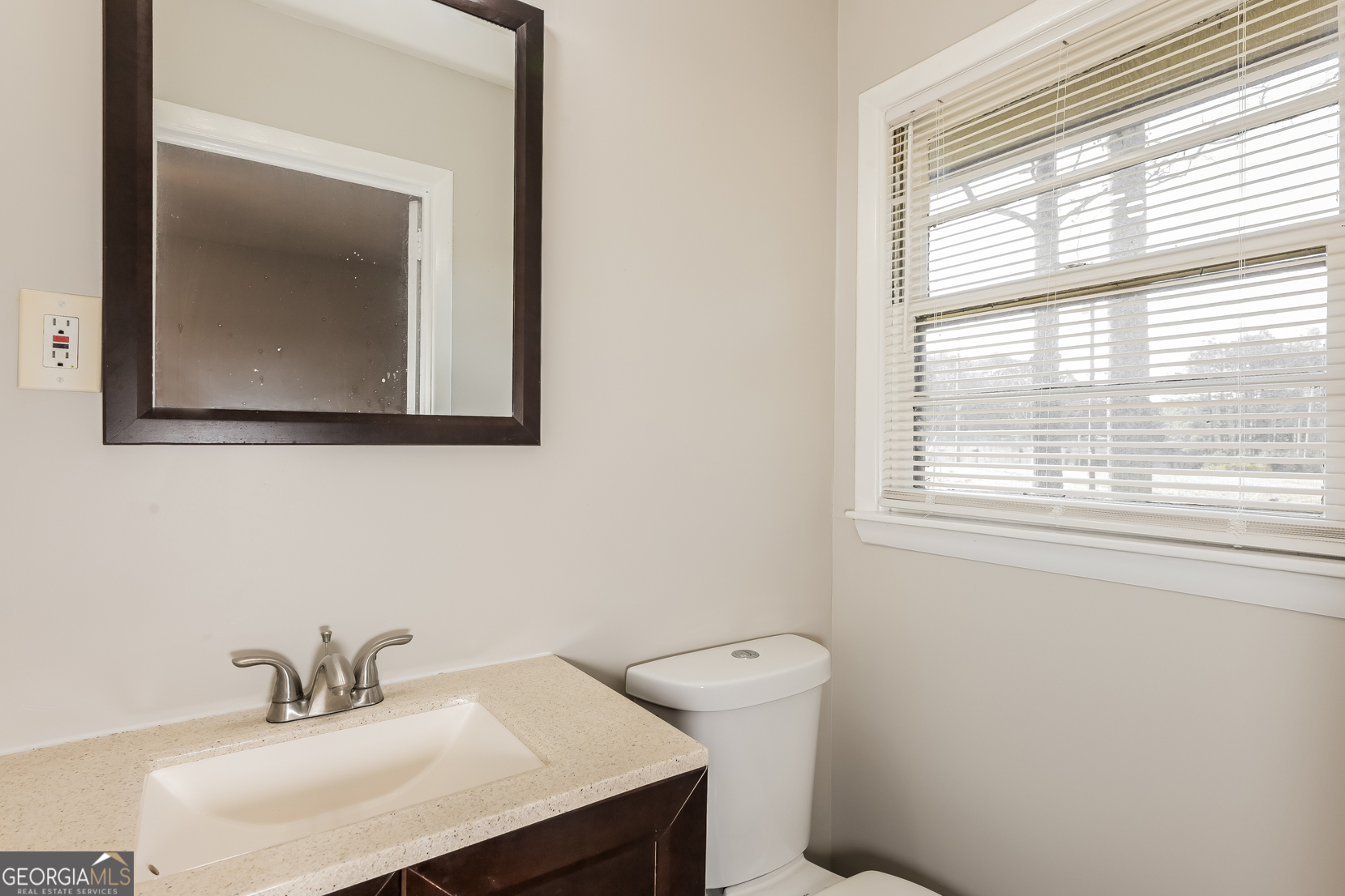 2379 Ridgeway Drive Property Photo 9