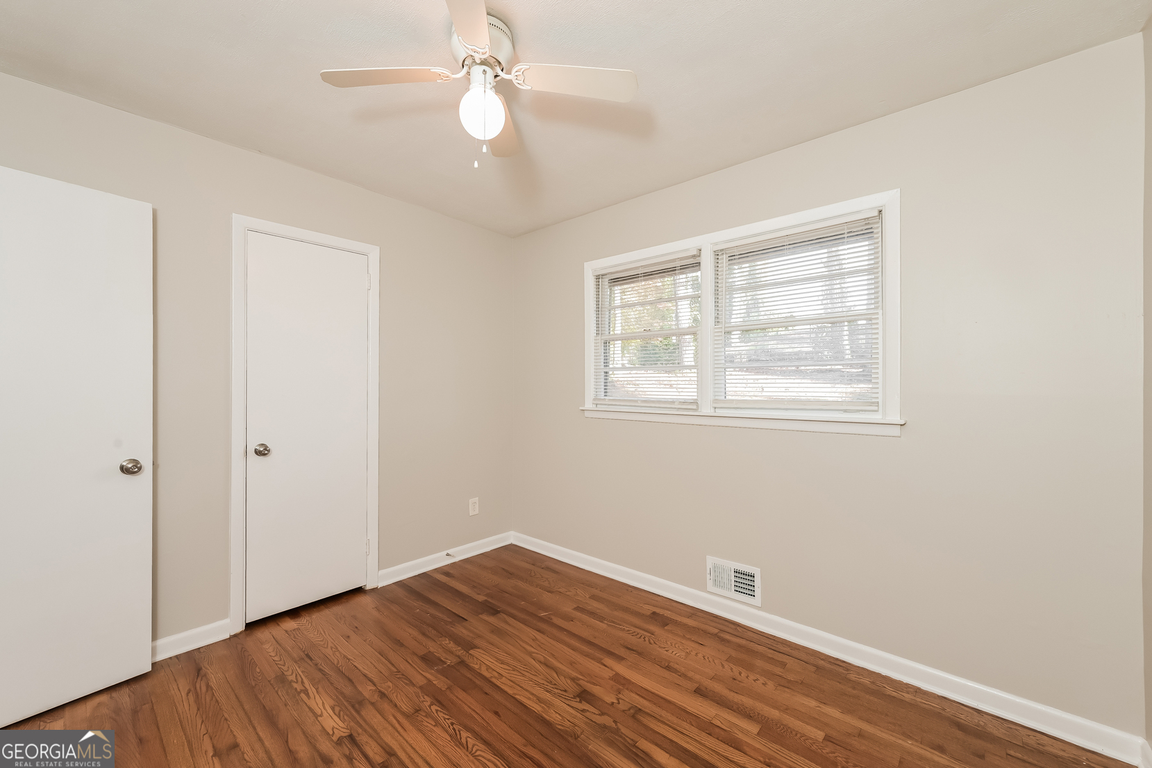 2379 Ridgeway Drive Property Photo 10