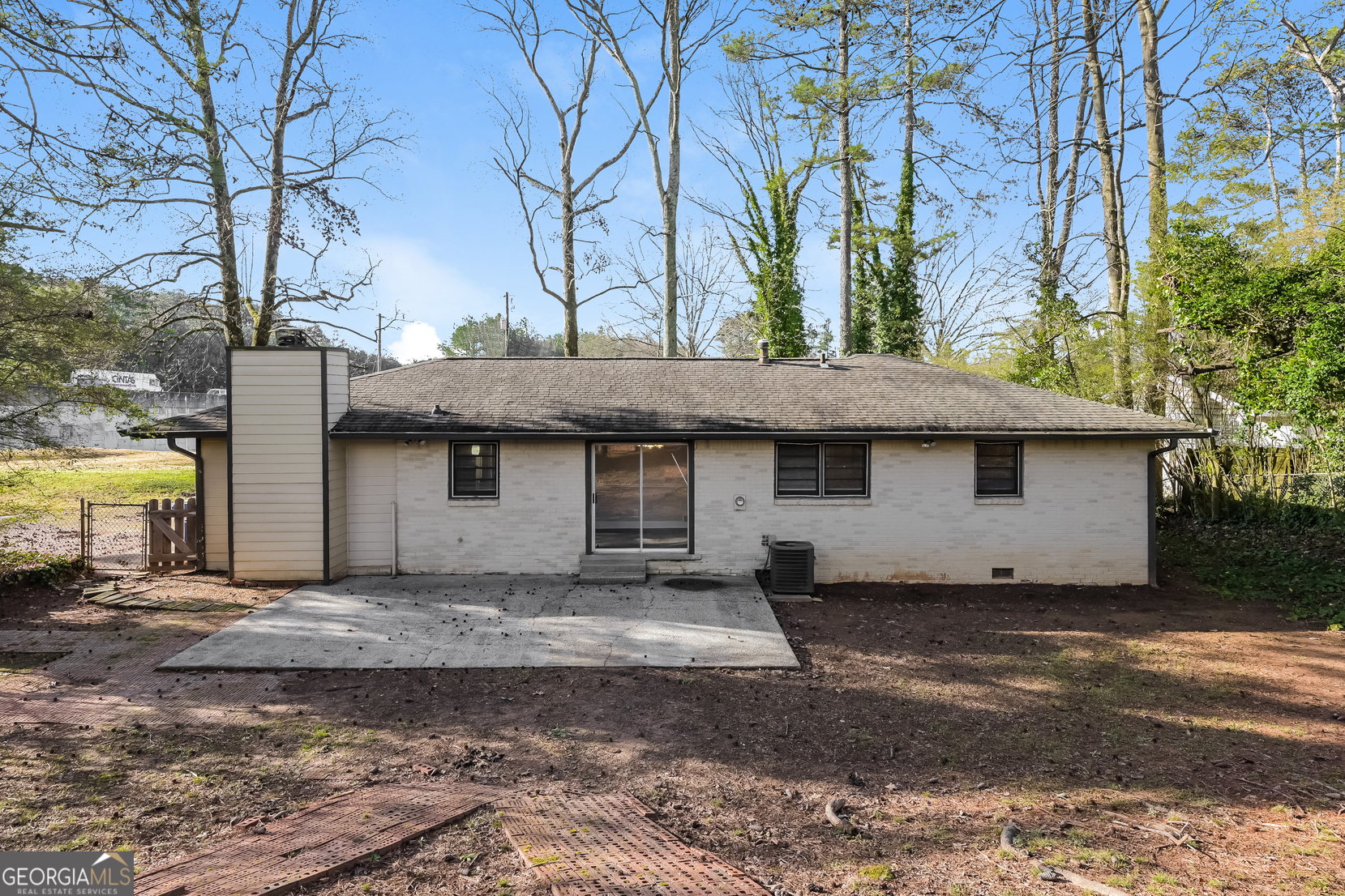 2379 Ridgeway Drive Property Photo 14