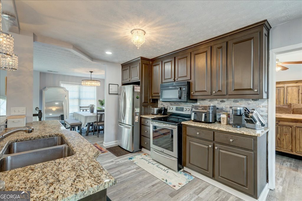75 Aspen Drive Property Photo 17