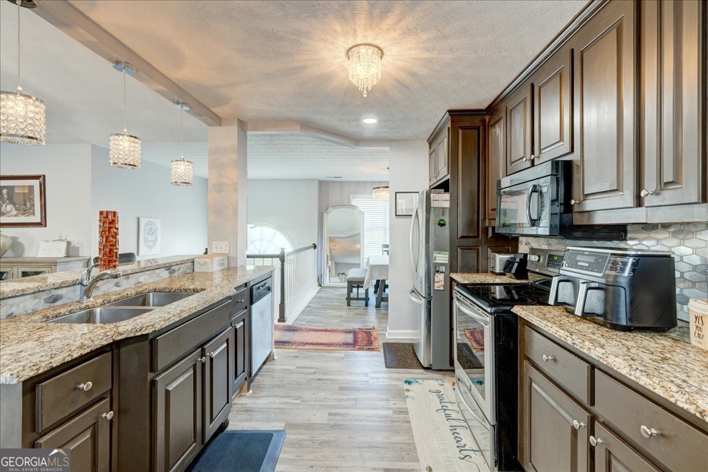 75 Aspen Drive Property Photo 18