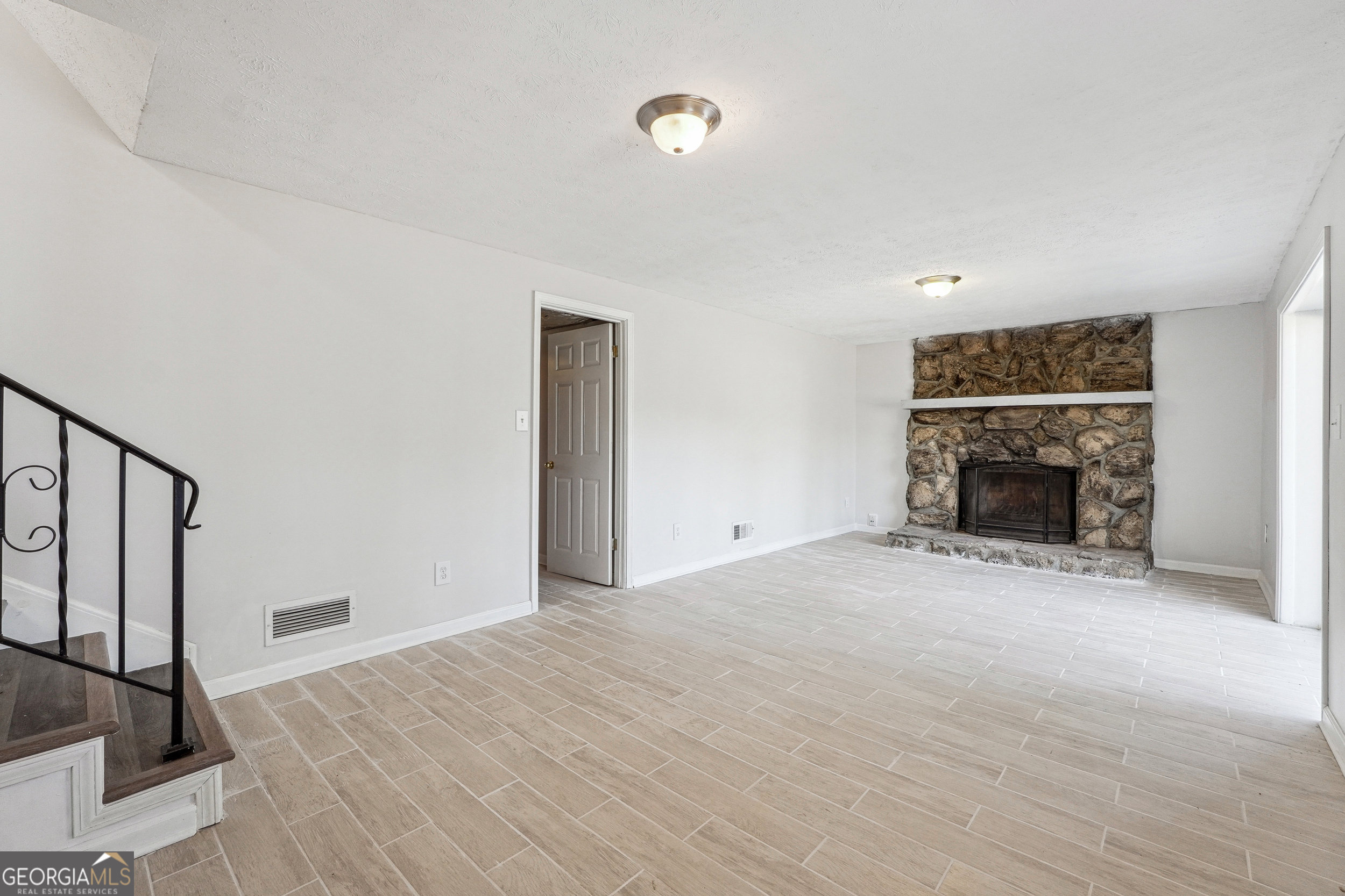 131 Heron Drive Property Photo 12