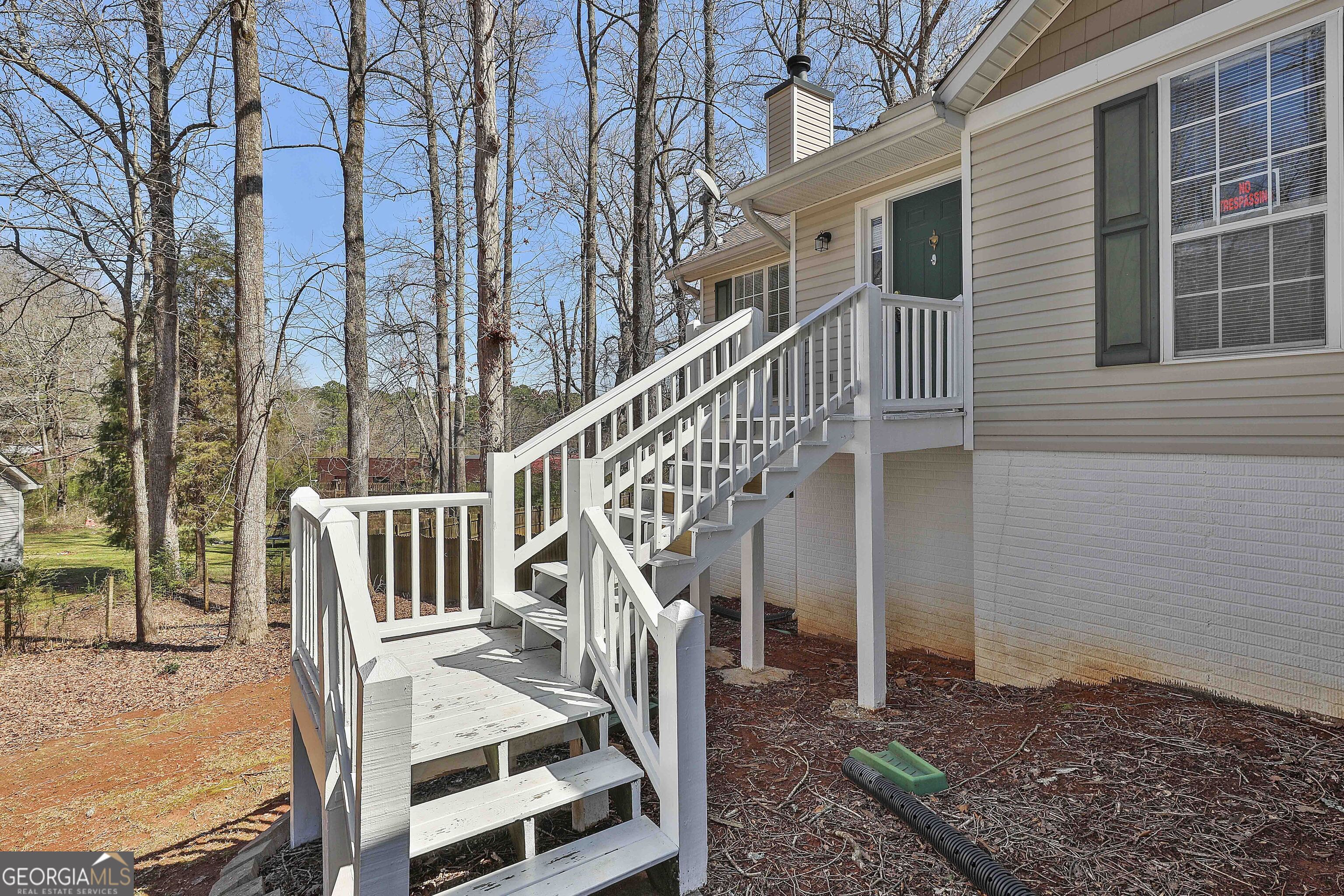 121 Nanette Drive Property Photo 2