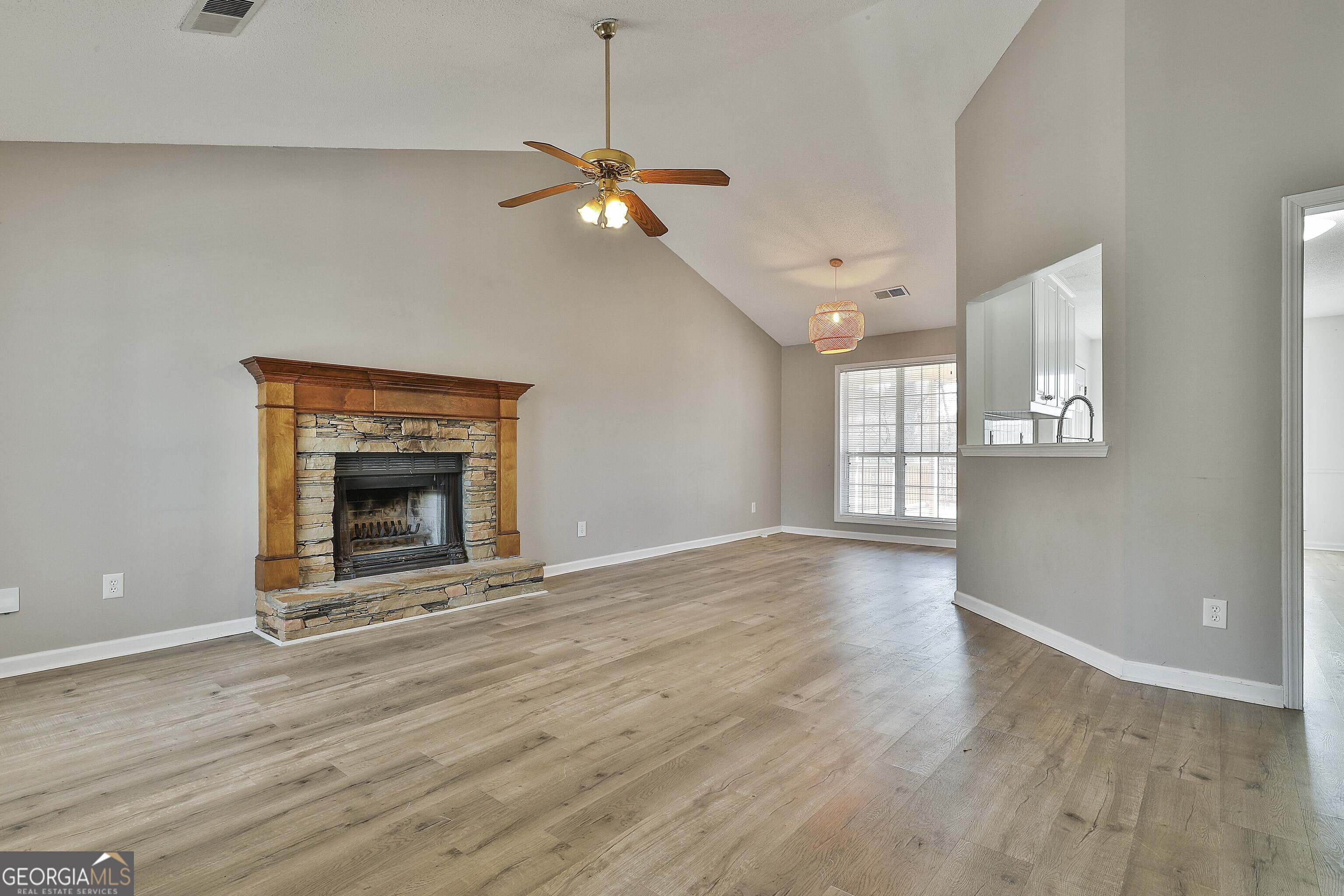 121 Nanette Drive Property Photo 8
