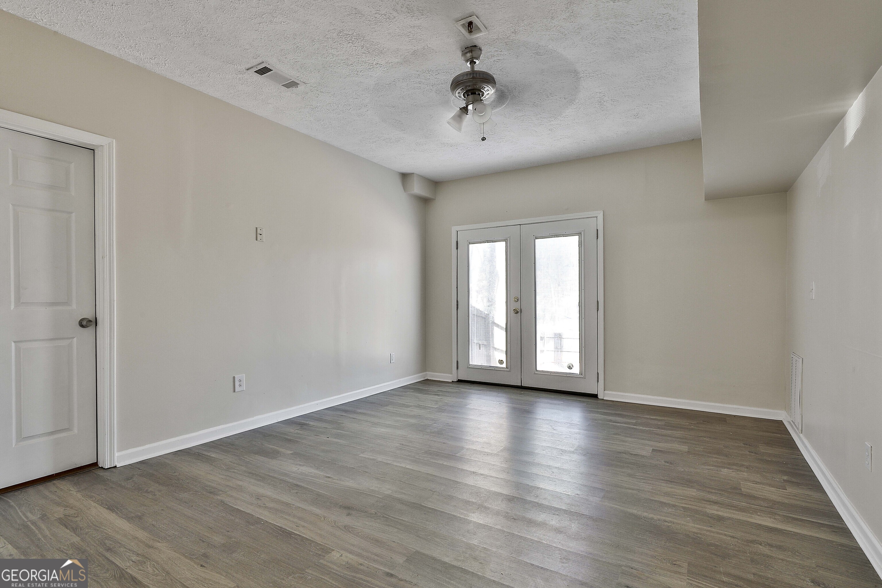 121 Nanette Drive Property Photo 43