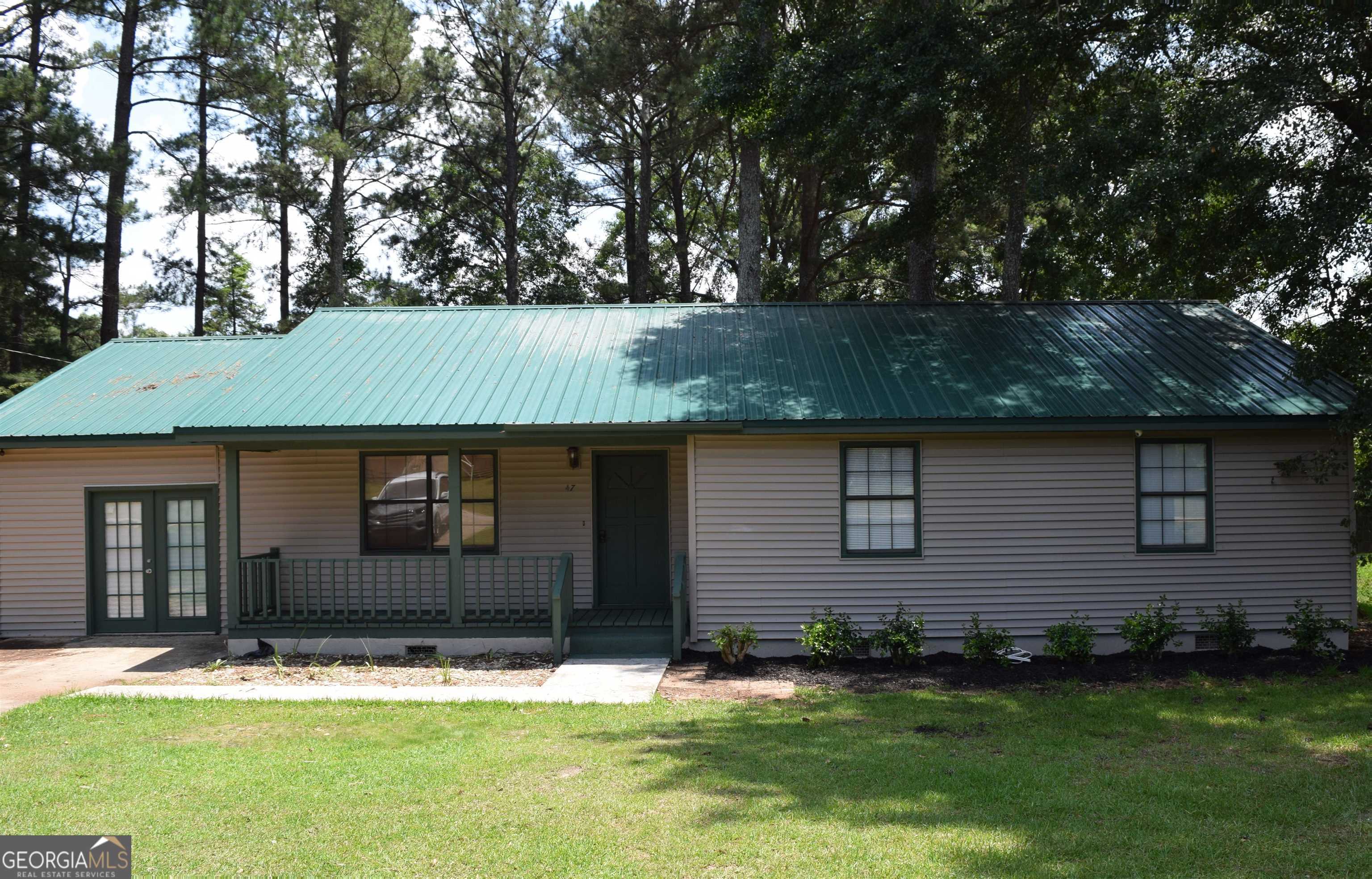 47 Hill Crest Drive Property Photo