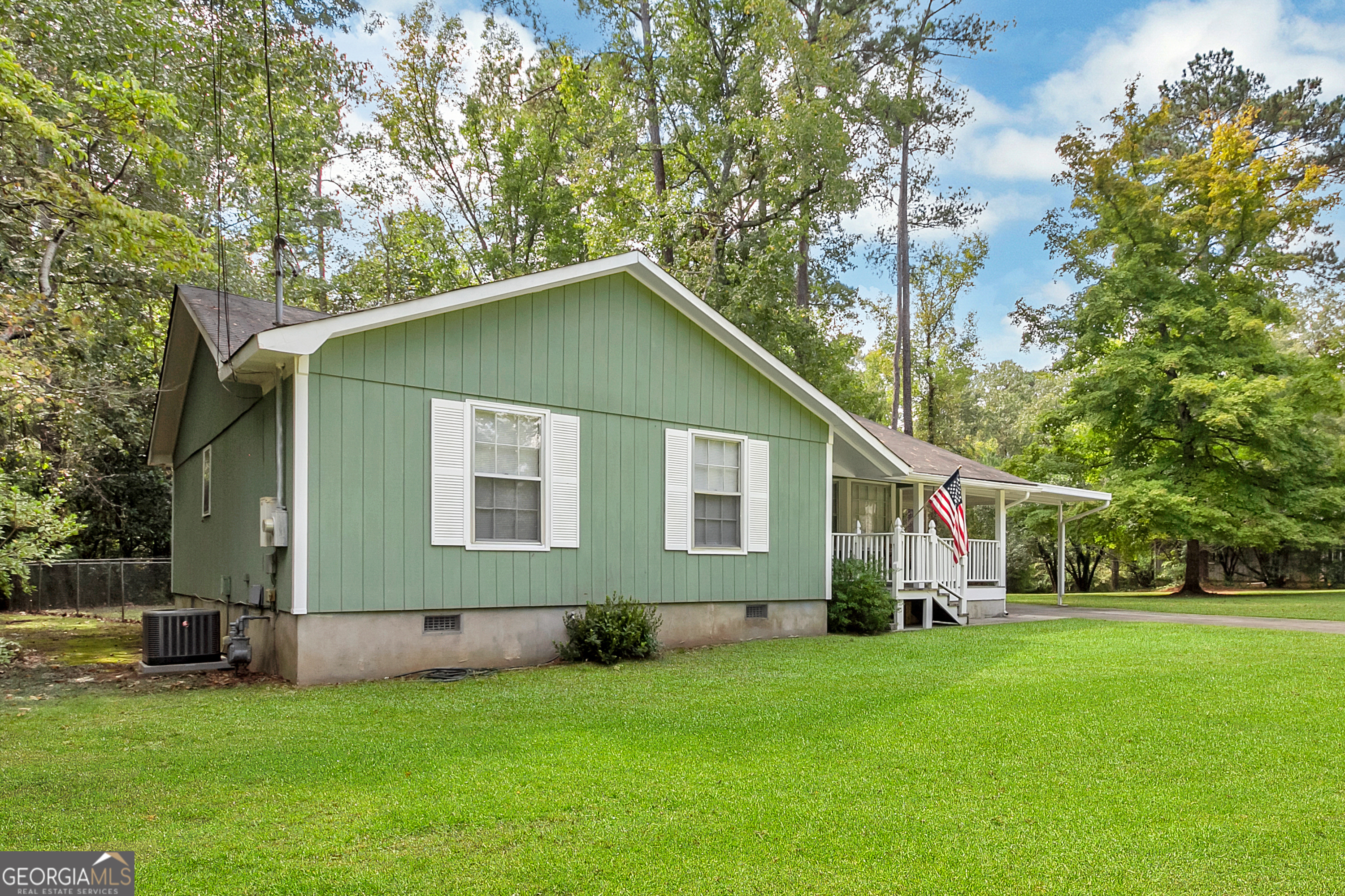 717 Friar Tuck Lane Property Photo