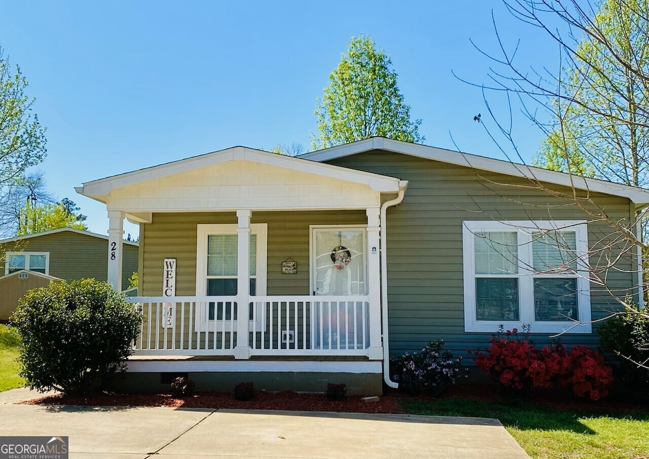 28 Redwood Circle Property Photo