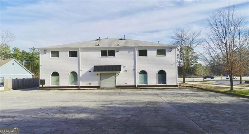 10115 Highway 142 Property Photo 4