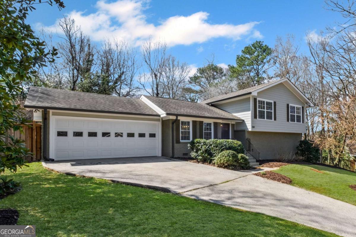 260 Mansell Circle Property Photo