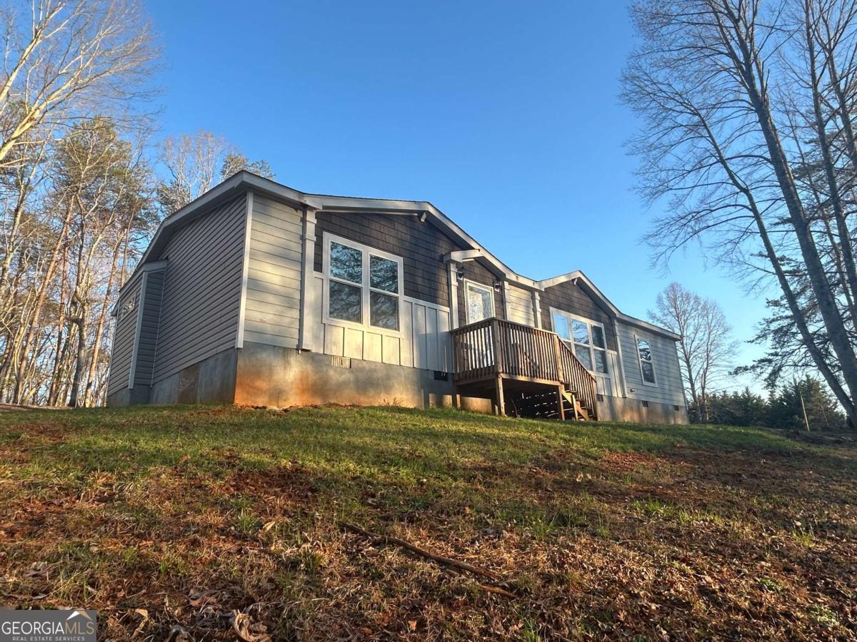 1672 Grindle Bridge Rd Property Photo