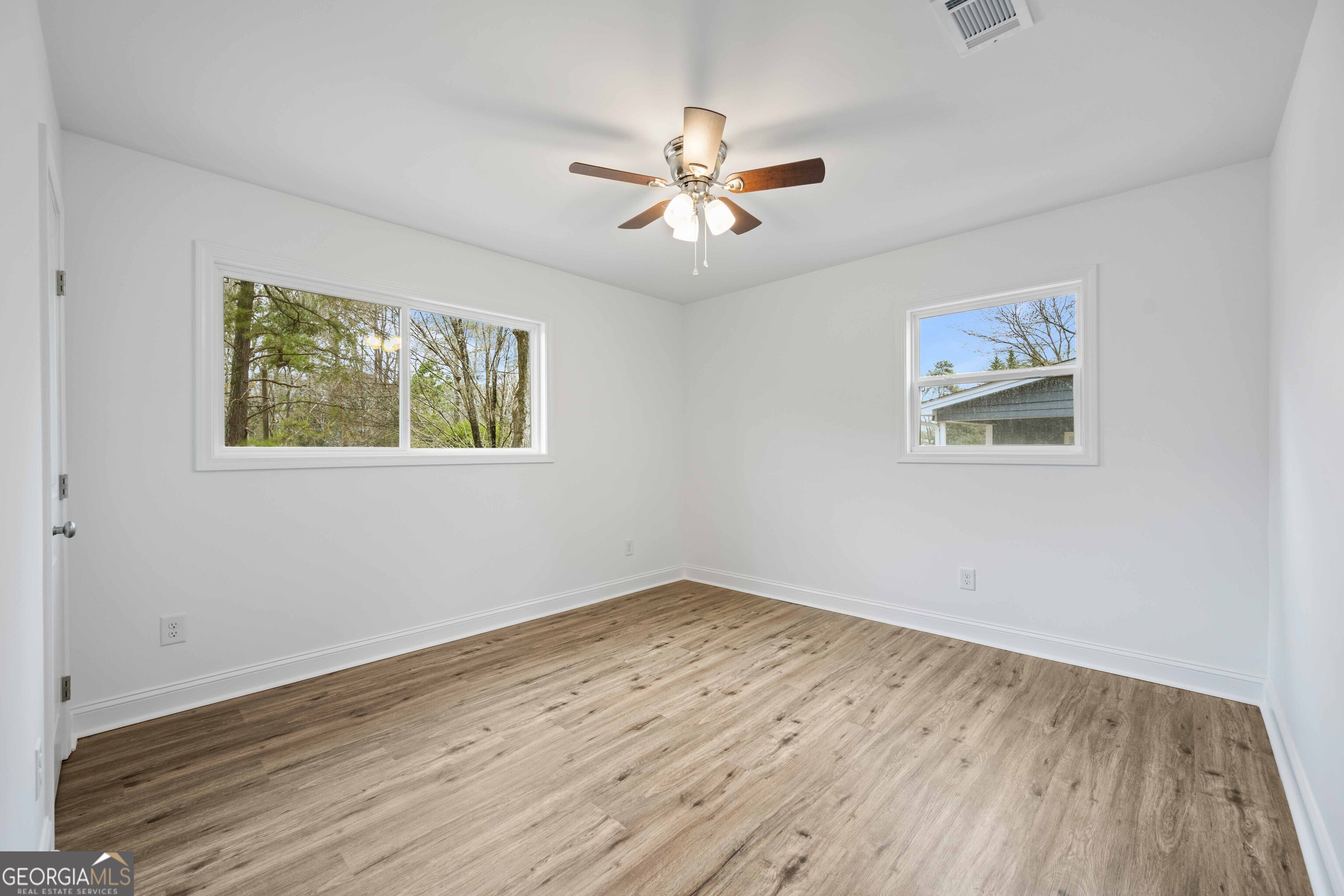 1506 Sycamore Drive Nw Property Photo 21