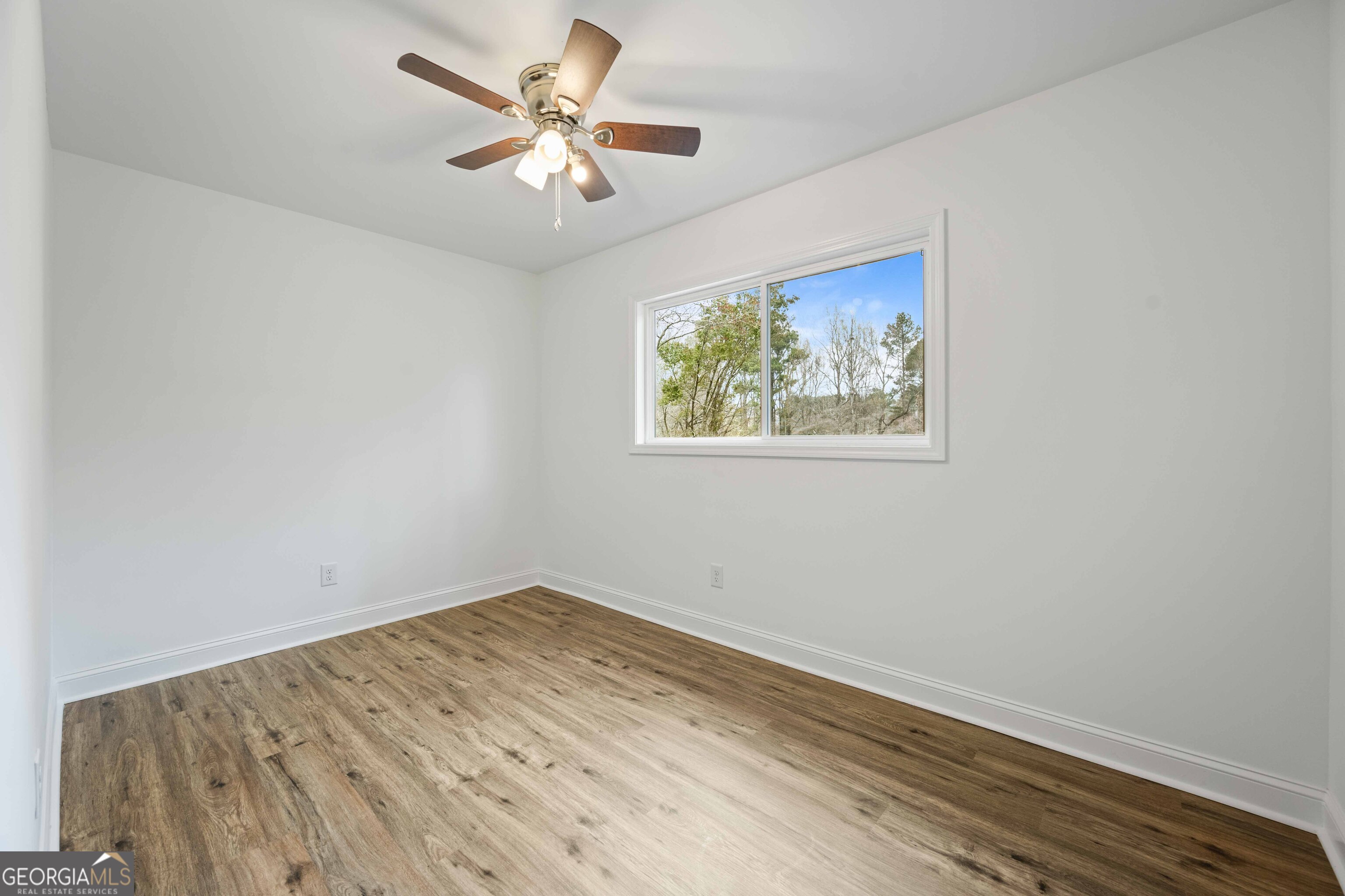 1506 Sycamore Drive Nw Property Photo 23