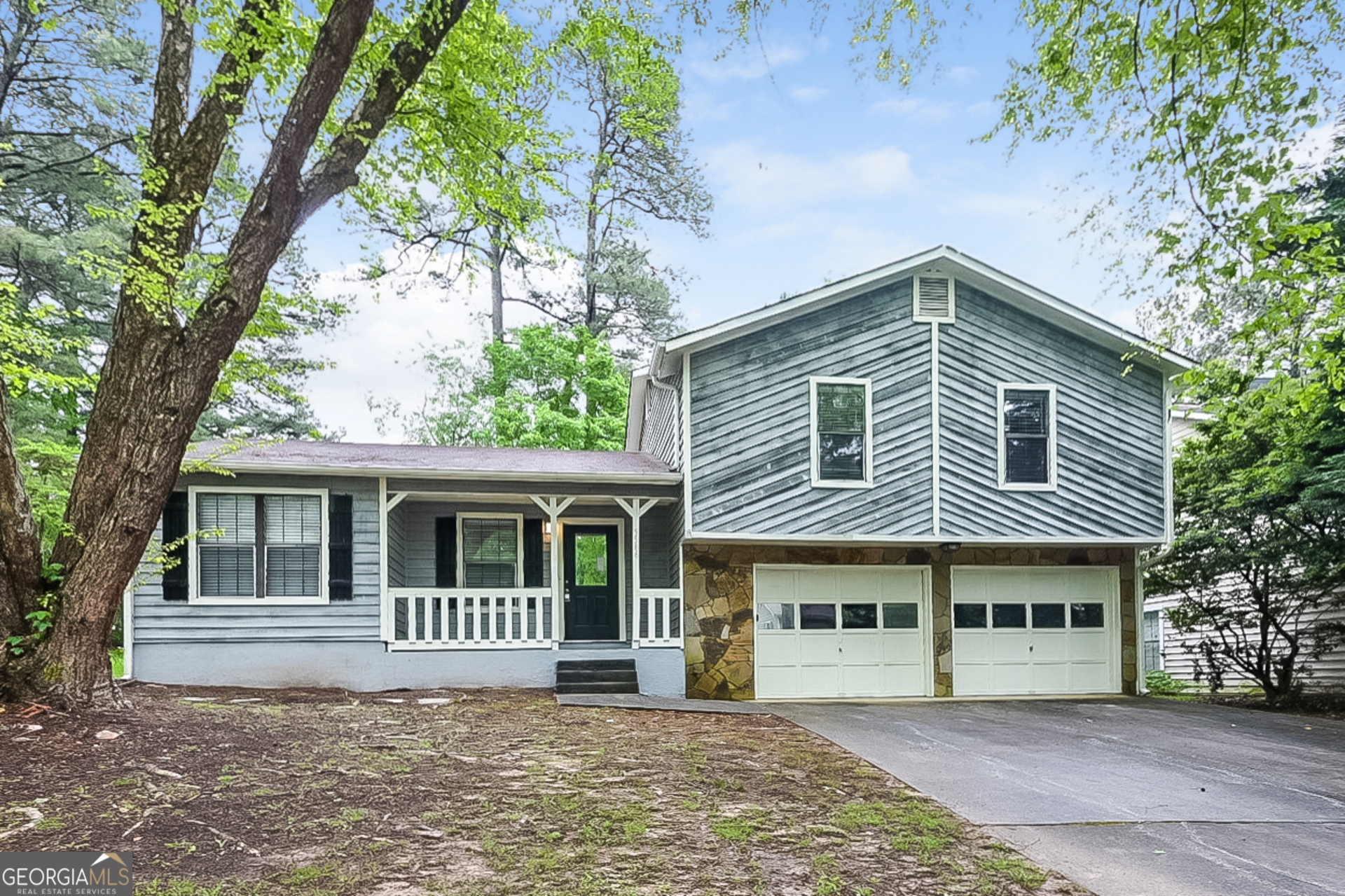 5566 Rails Way Property Photo