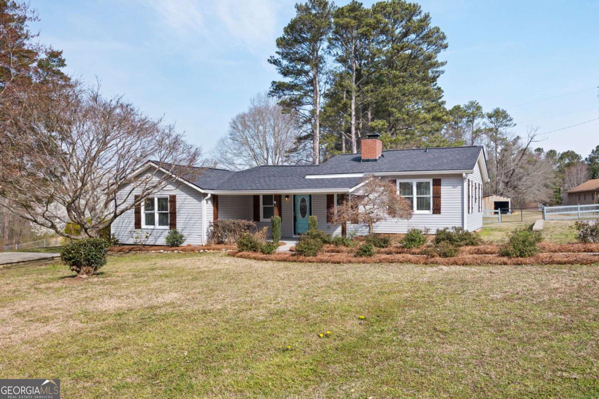 6235 Ridge Road Property Photo
