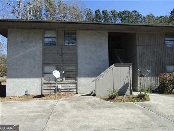 401 Oak Ridge Bend Property Photo