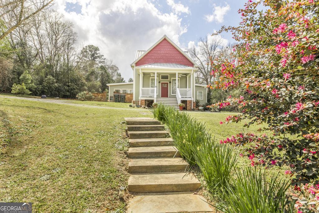 150 Lakeview Road Property Photo