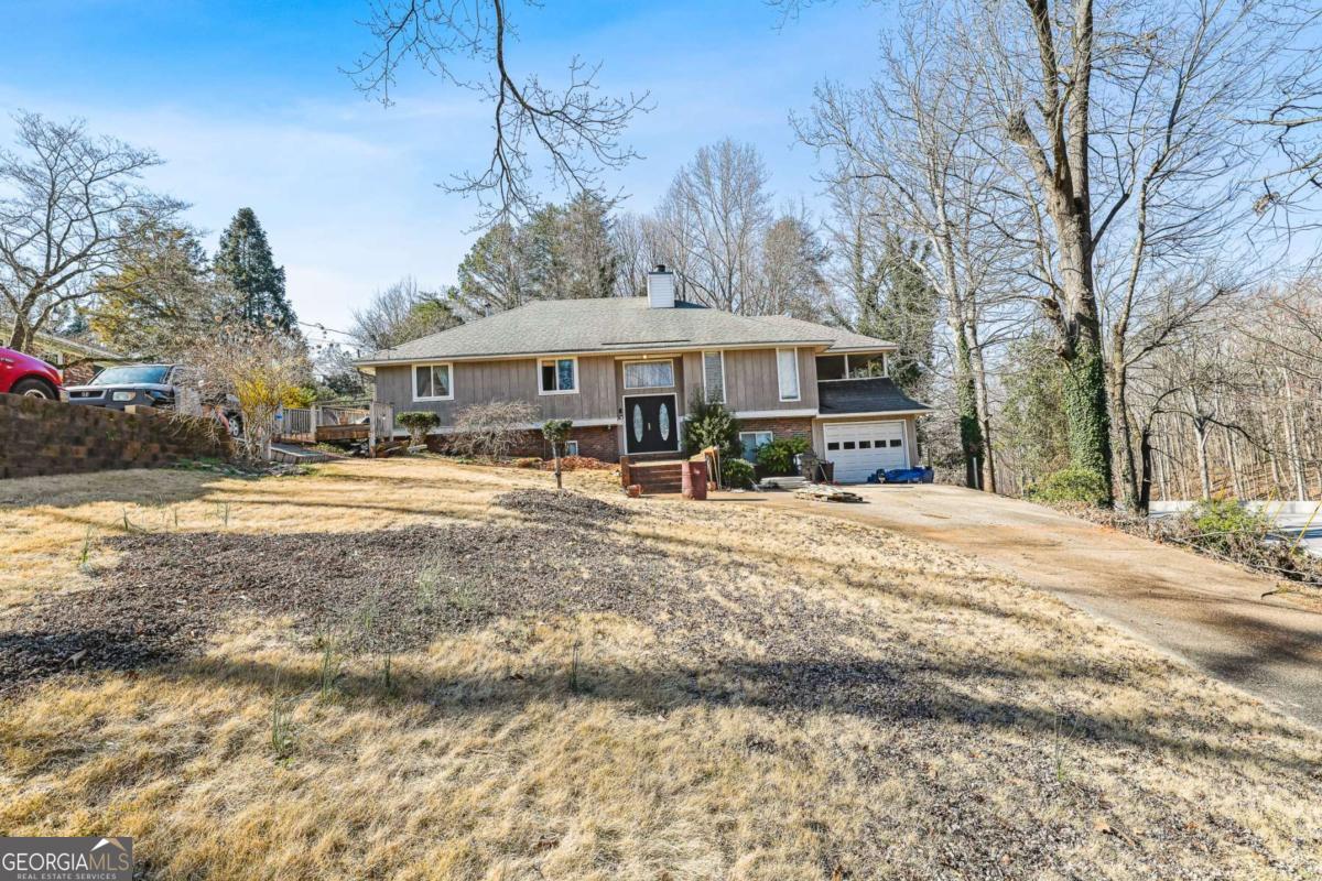 1996 Briarwood Drive Property Photo