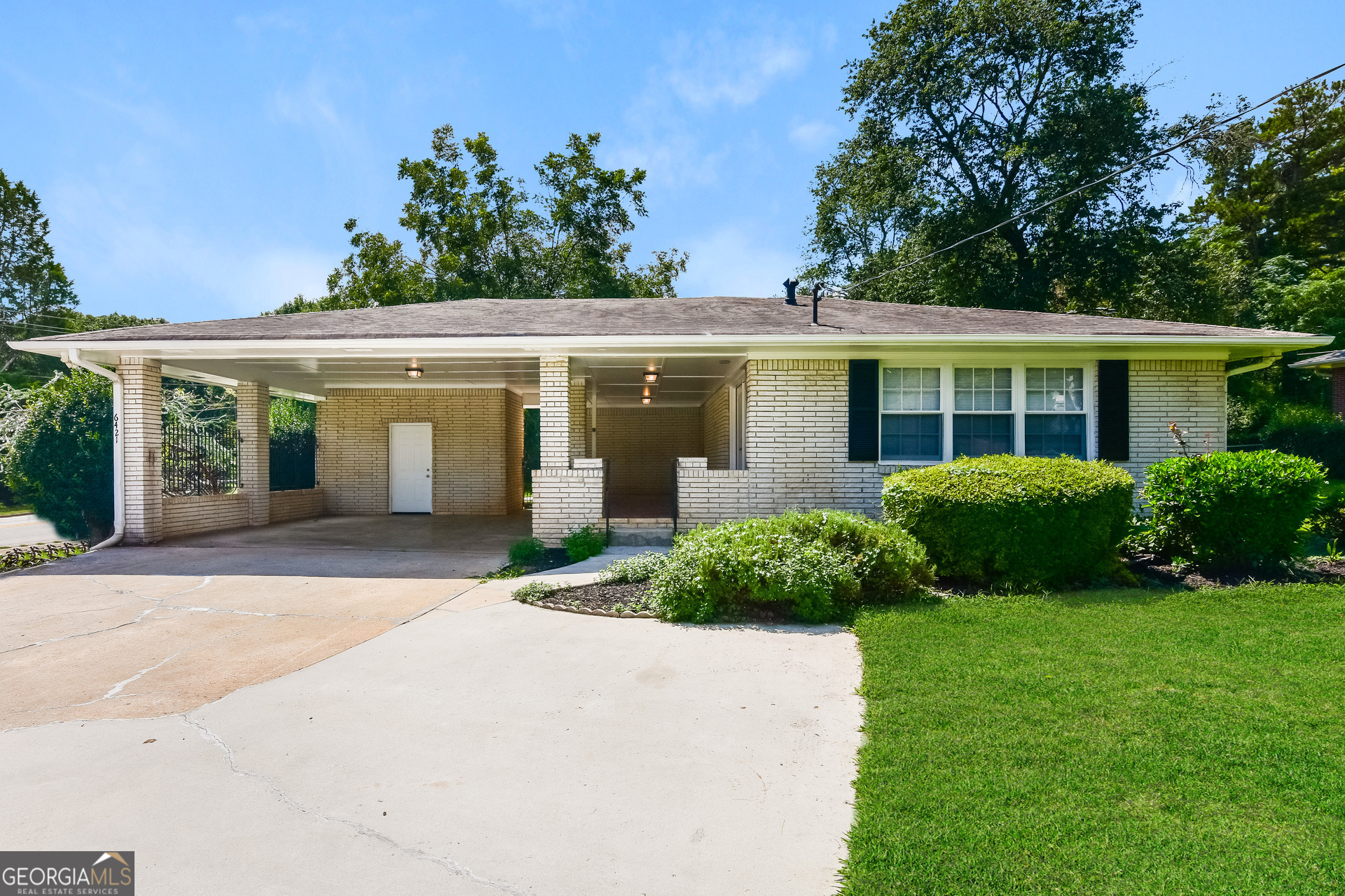 6421 Meadowbrook Lane Property Photo