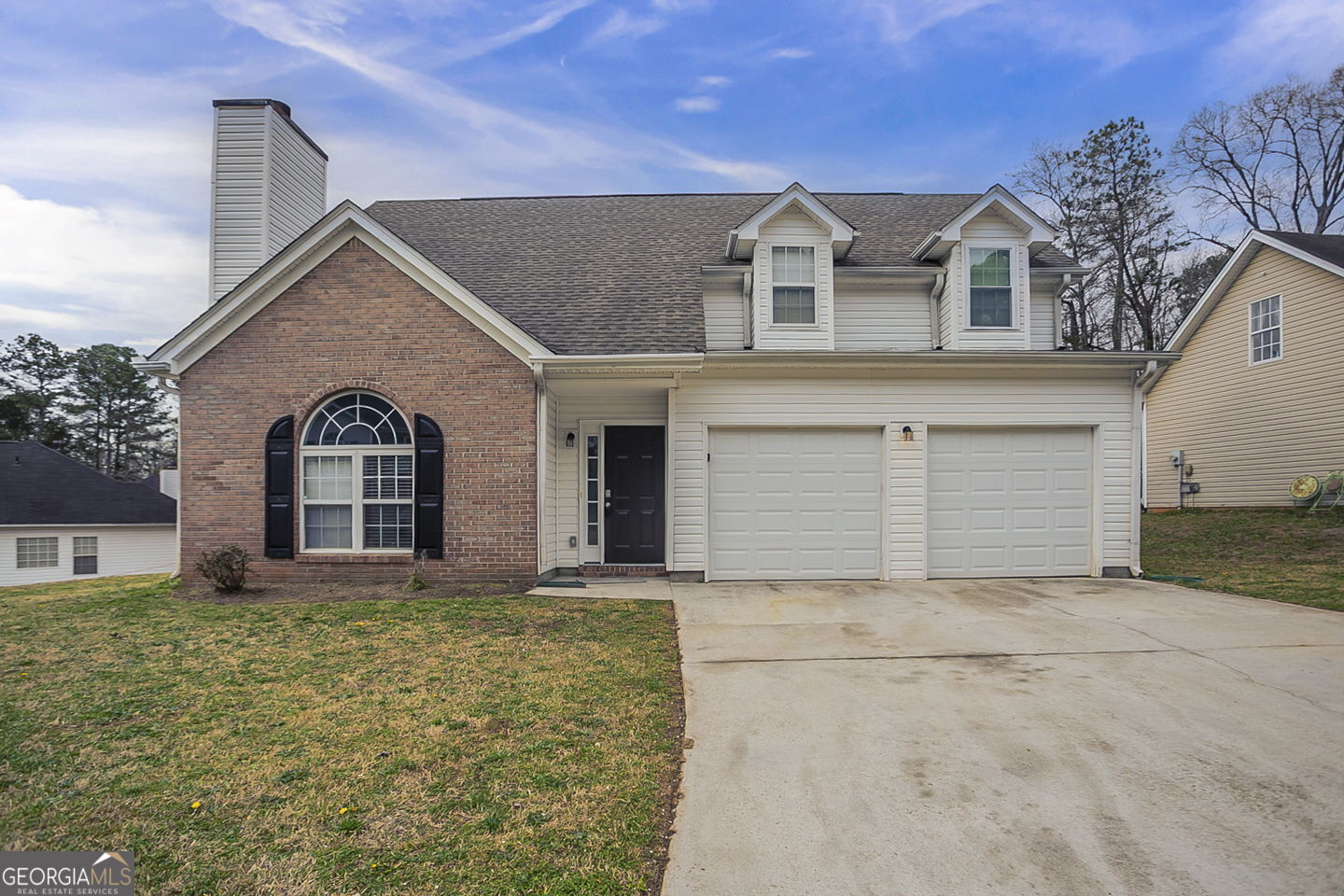 5589 Claridge Circle Property Photo