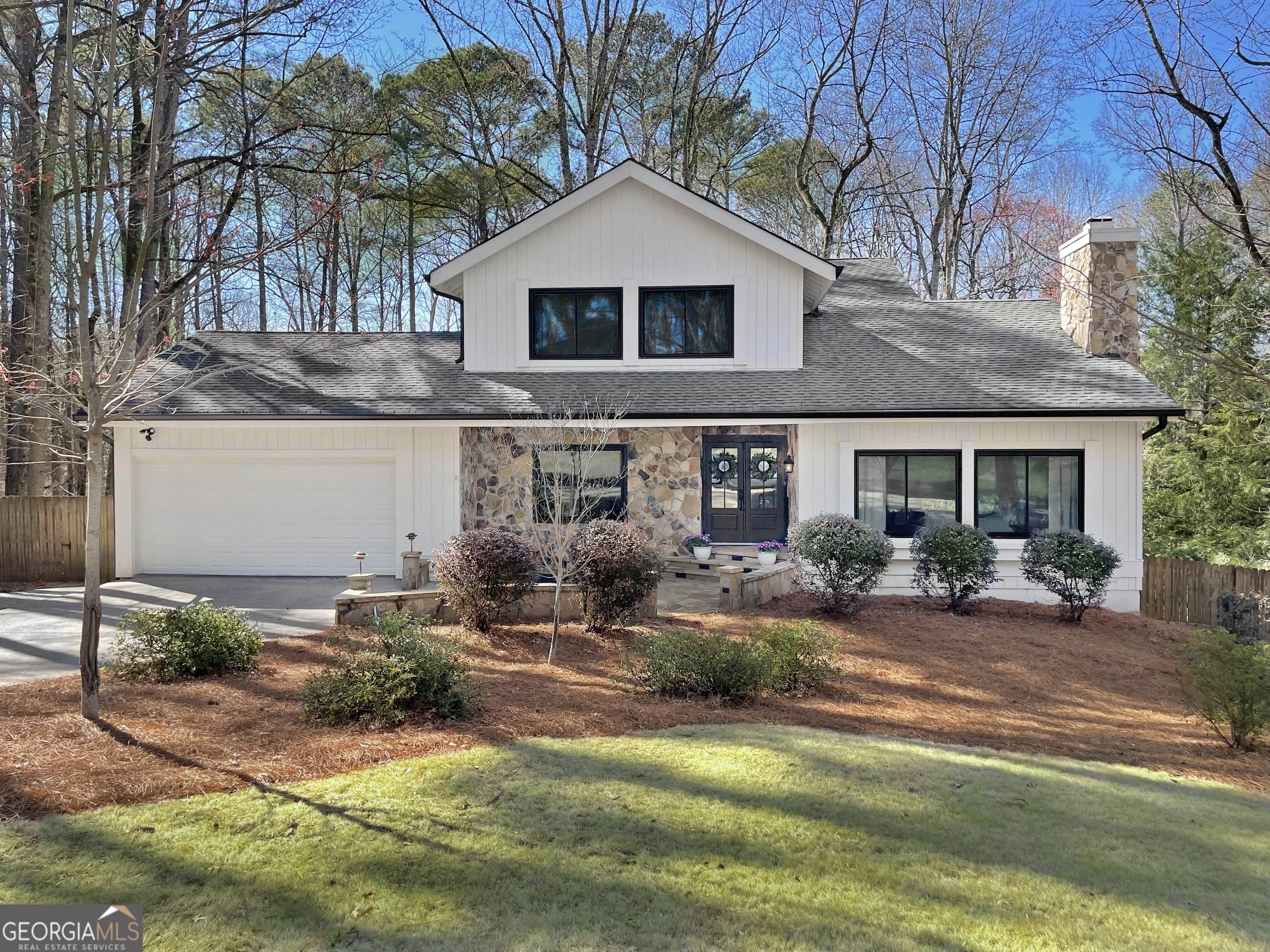 2415 Roxburgh Drive Property Photo