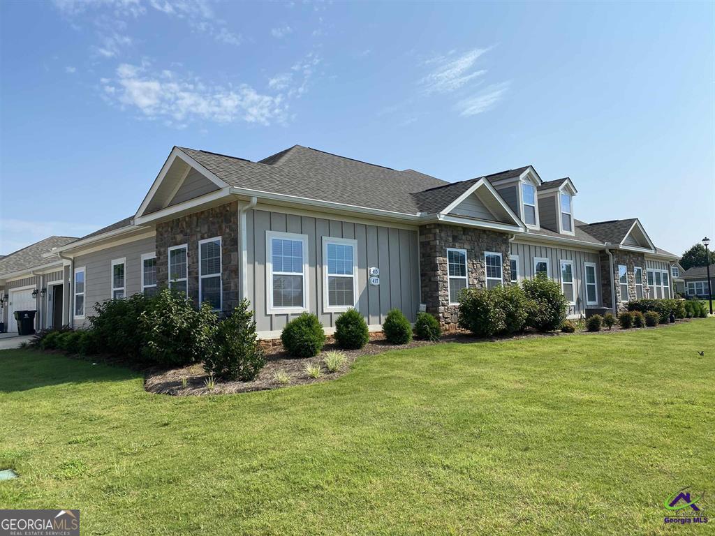 504 Nandina Court Property Photo
