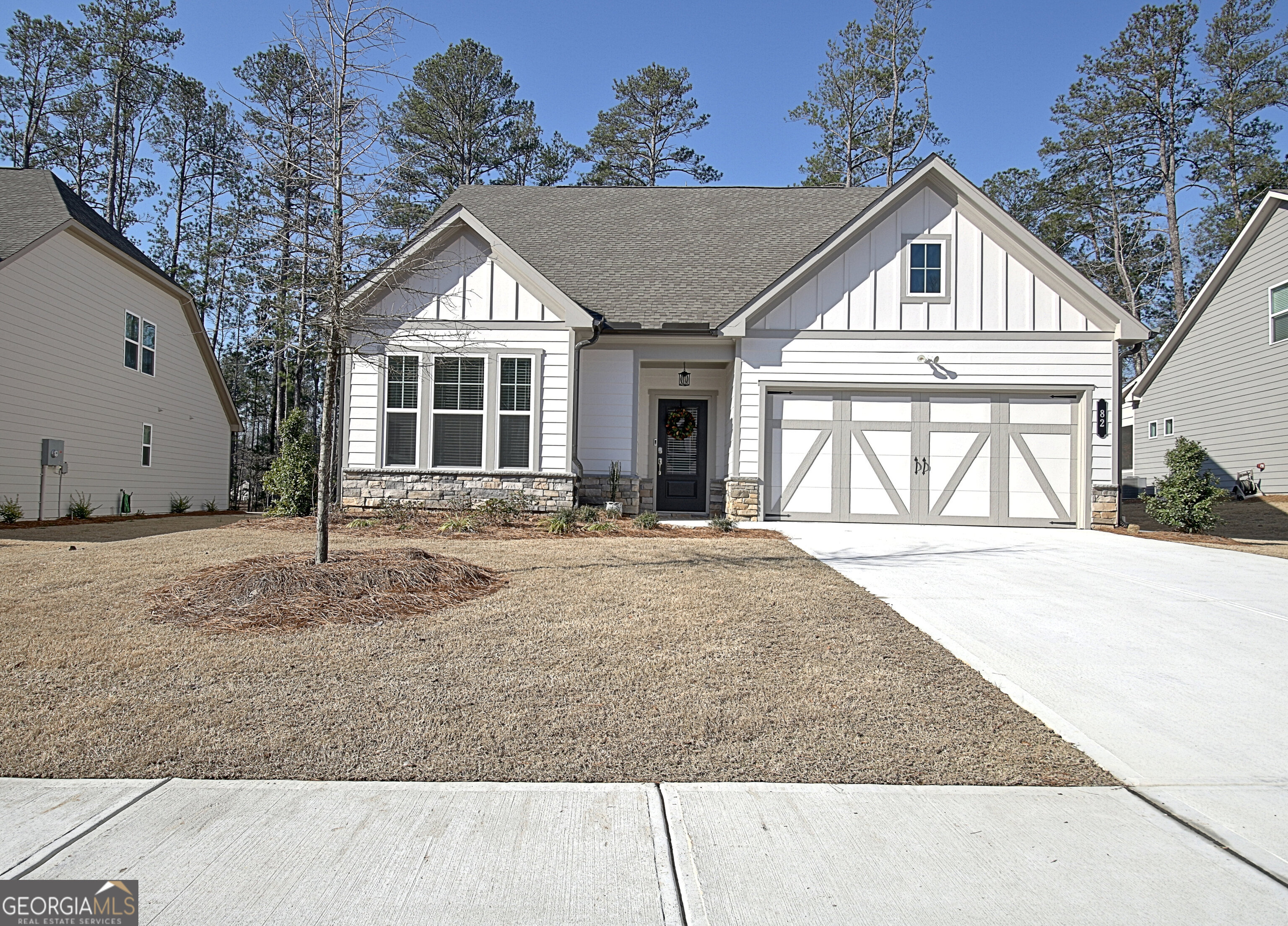 82 Airmont Dr Property Photo