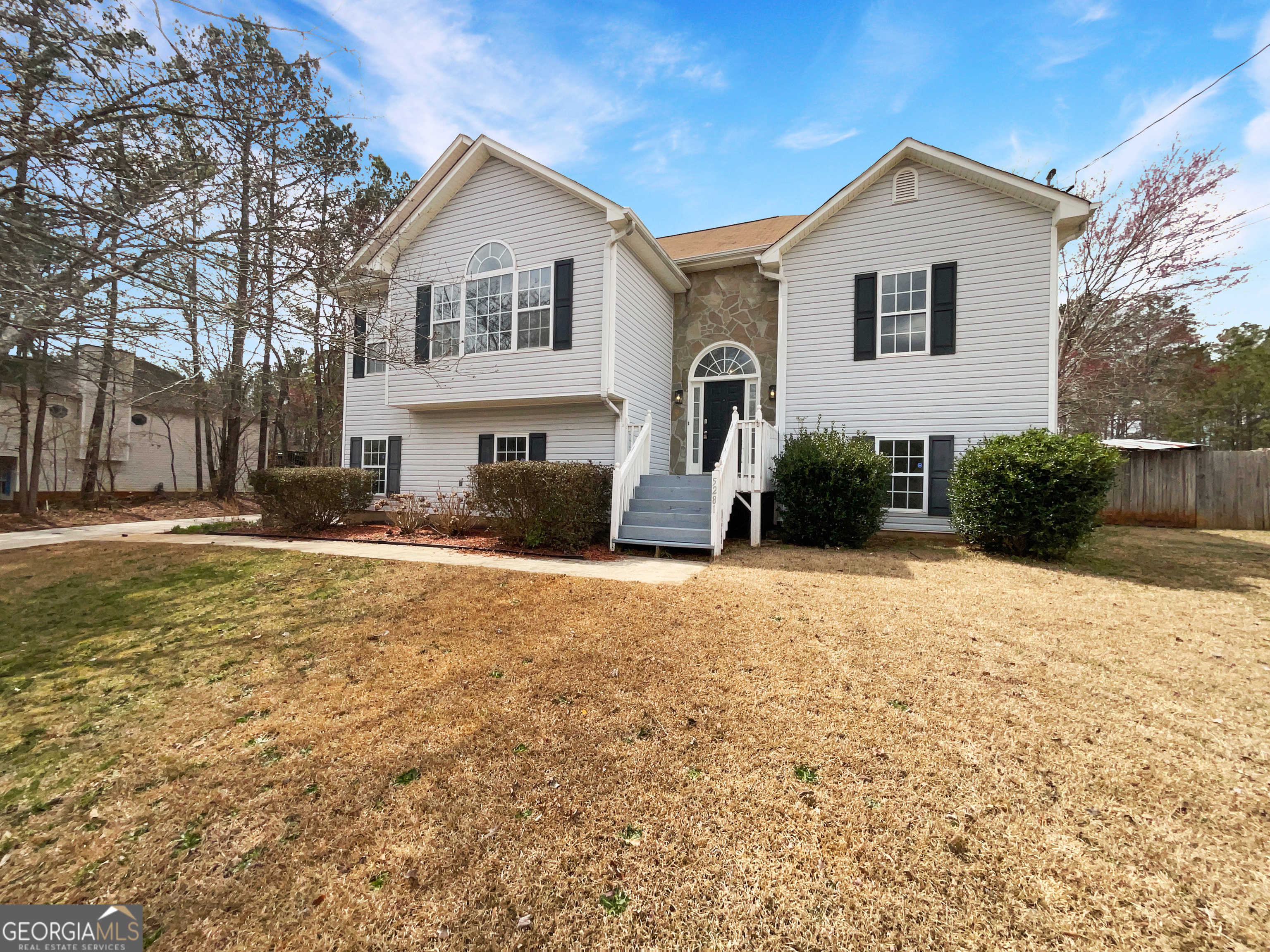 5281 Brookshire Court Property Photo