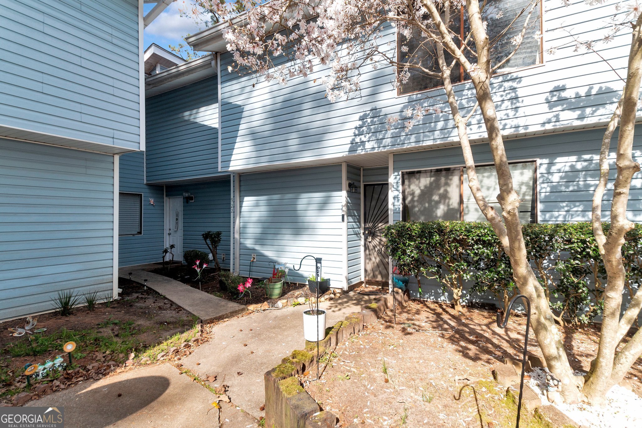922 Lakewood Lane Property Photo 1