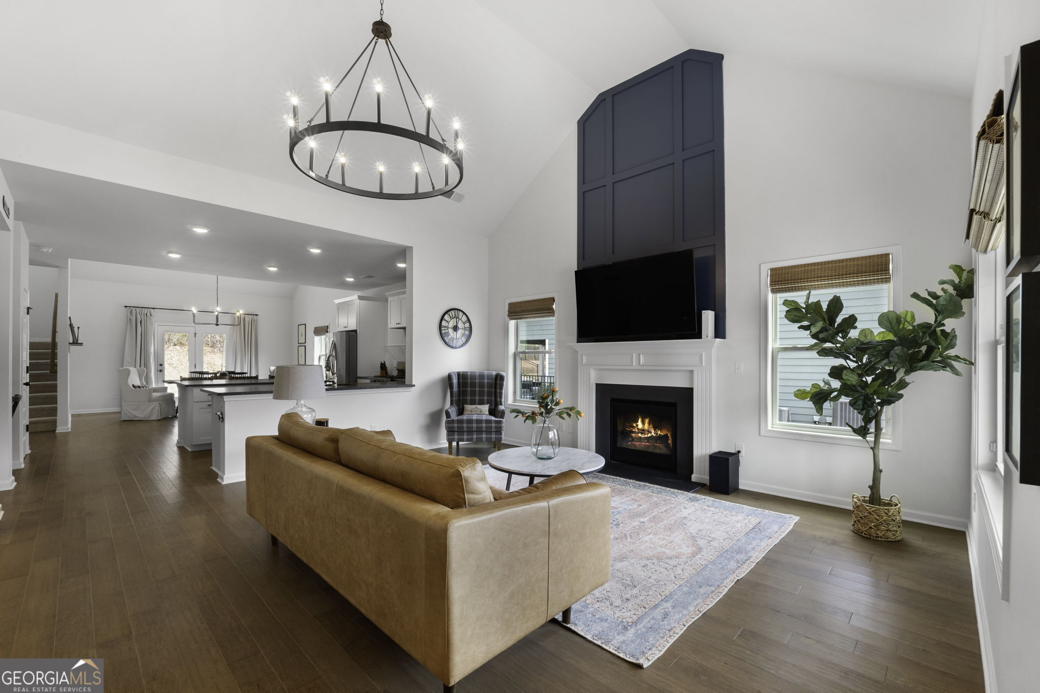 230 Southridge Property Photo