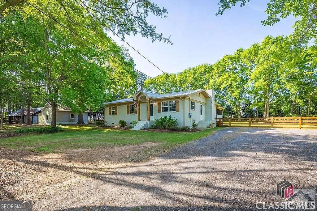 30622 Real Estate Listings Main Image