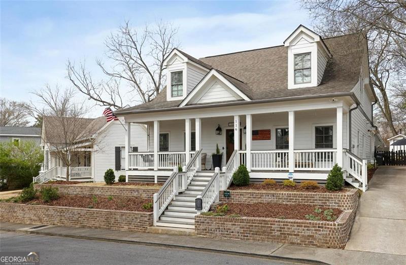 116 Holland Street Property Photo